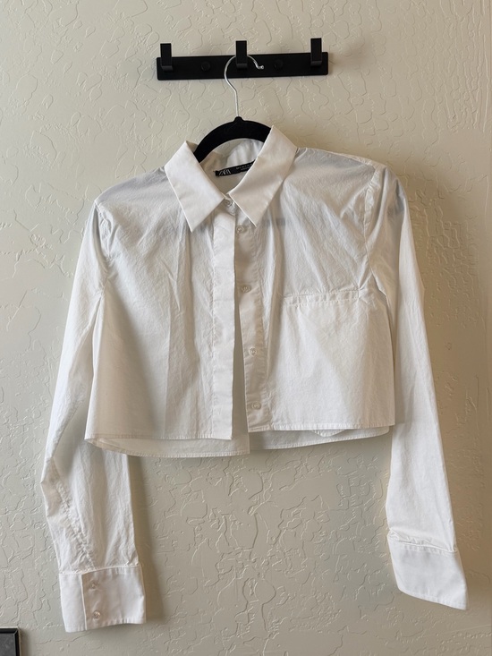 Zara Tops - Zara White Cropped Button-Up Shirt
